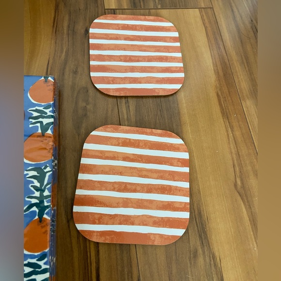 Lot of Threshold large serving bowl, napkins, drink coasters - Picture 5 of 9